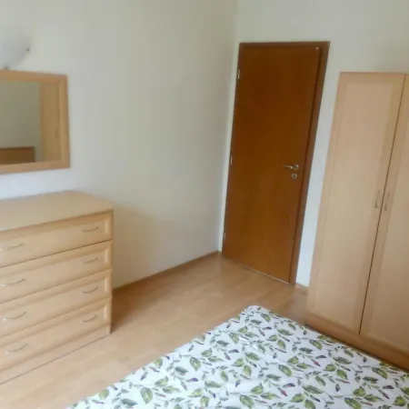 In Sunset Beach 2 Солнечный берег